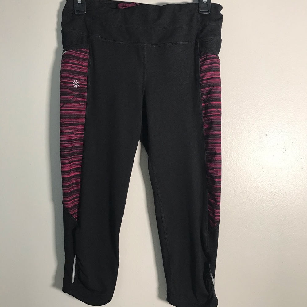 Athleta Capri Legging Reflector Sz ST(small tall)